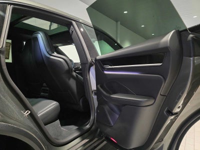 2024 Porsche Macan Electric 4