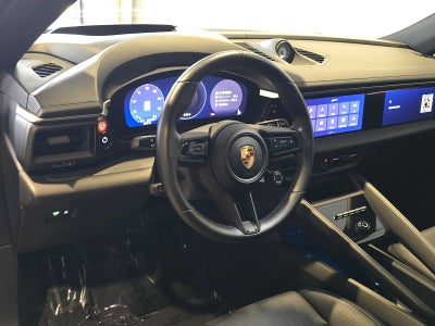 2024 Porsche Macan Electric 4