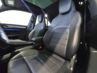 2024 Porsche Macan Electric 4