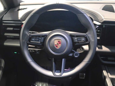 2025 Porsche Macan Macan 4 Electric