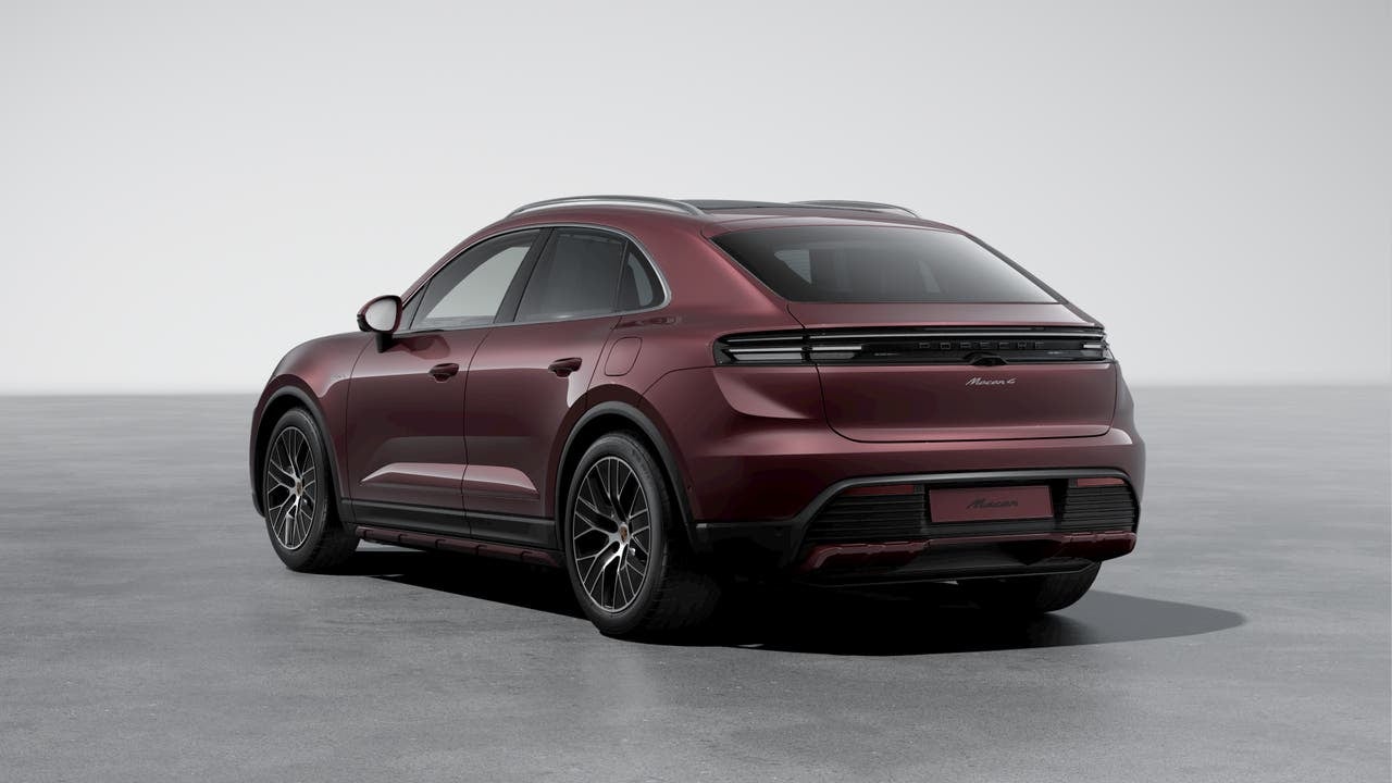 2025 Porsche Macan Electric 4