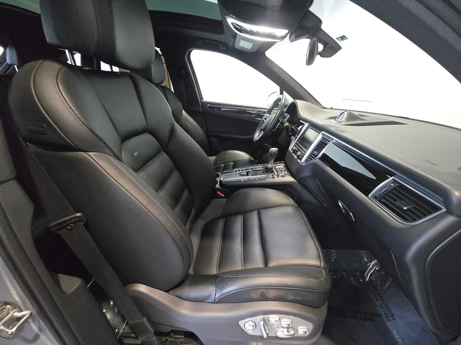 2015 Porsche Macan Macan S