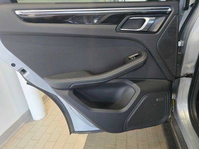 2015 Porsche Macan Macan S