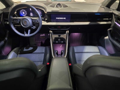 2025 Porsche Macan Electric Turbo