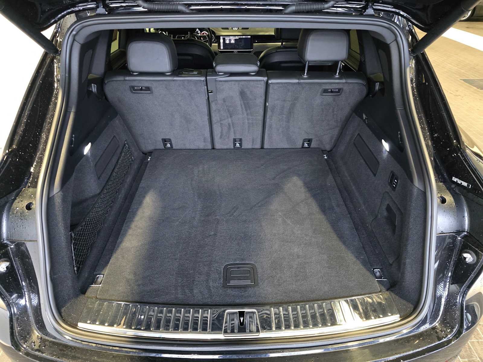 2020 Porsche Cayenne E-Hybrid