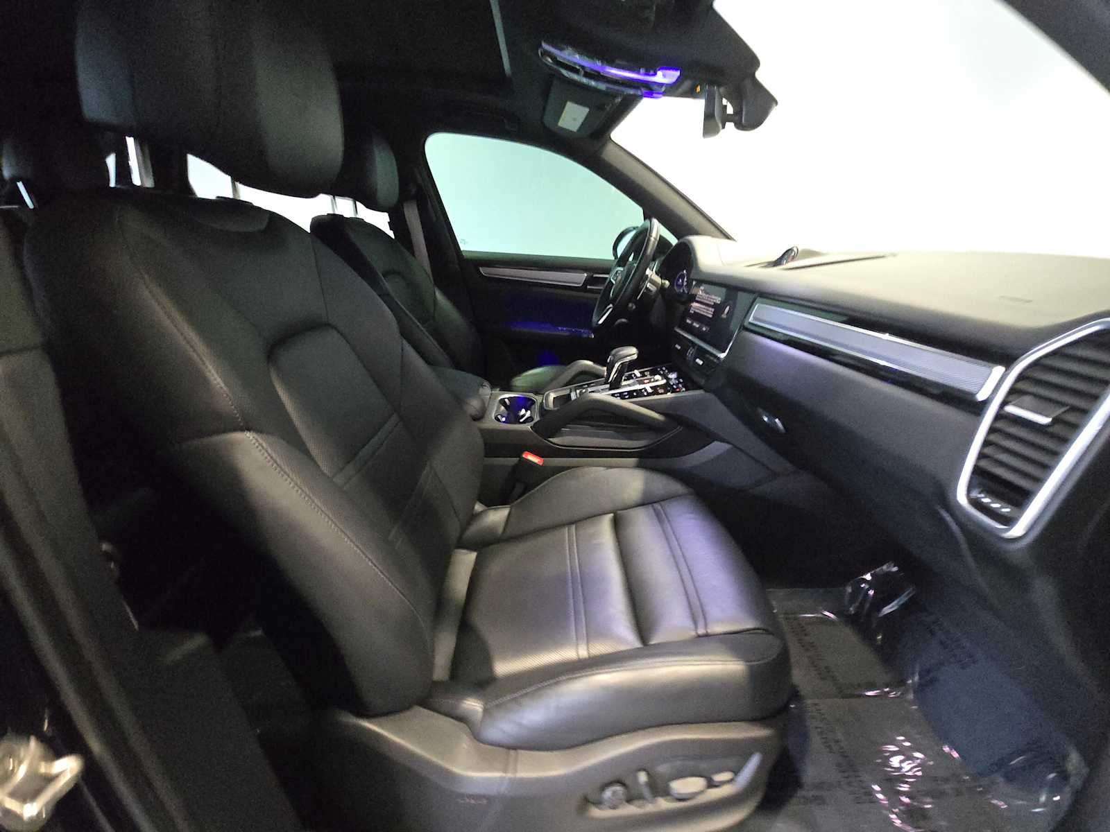 2022 Porsche Cayenne Cayenne E-Hybrid Platinum Edition (MY22)