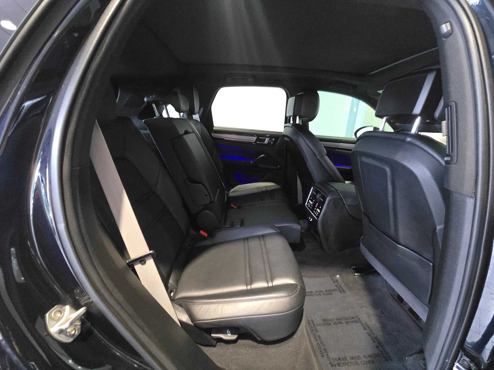 2022 Porsche Cayenne Cayenne E-Hybrid Platinum Edition (MY22)