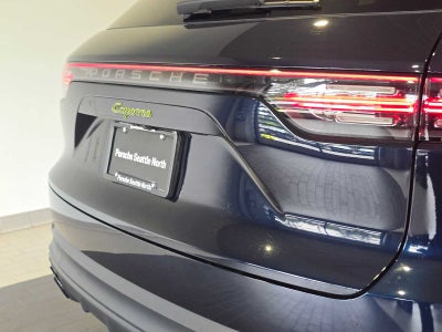 2022 Porsche Cayenne Cayenne E-Hybrid Platinum Edition (MY22)