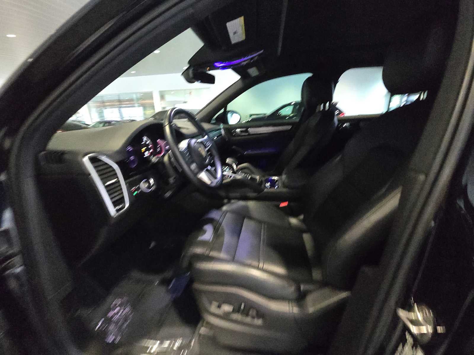 2022 Porsche Cayenne Cayenne E-Hybrid Platinum Edition (MY22)