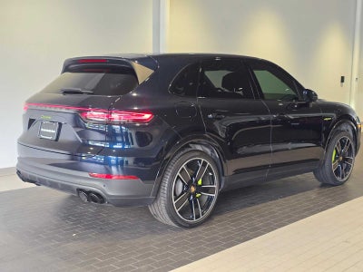 2022 Porsche Cayenne Cayenne E-Hybrid Platinum Edition (MY22)