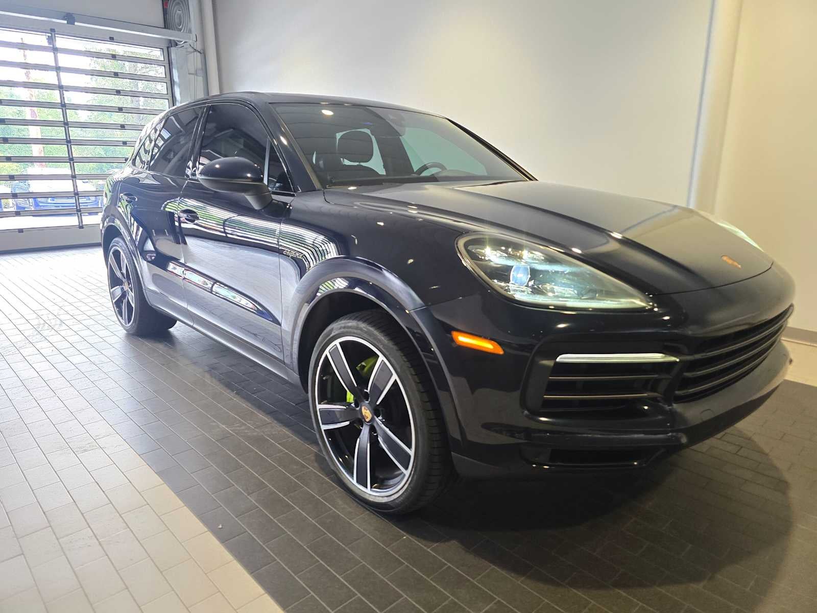 2022 Porsche Cayenne Cayenne E-Hybrid Platinum Edition (MY22)