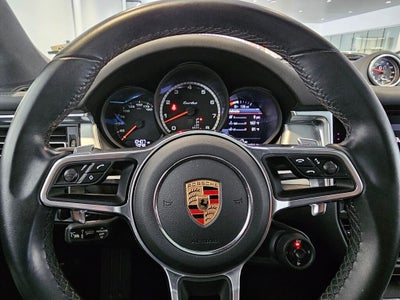 2020 Porsche Macan Turbo