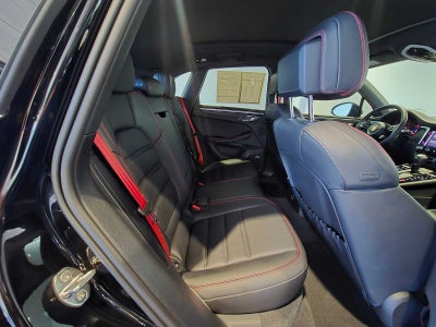 2025 Porsche Macan Macan GTS