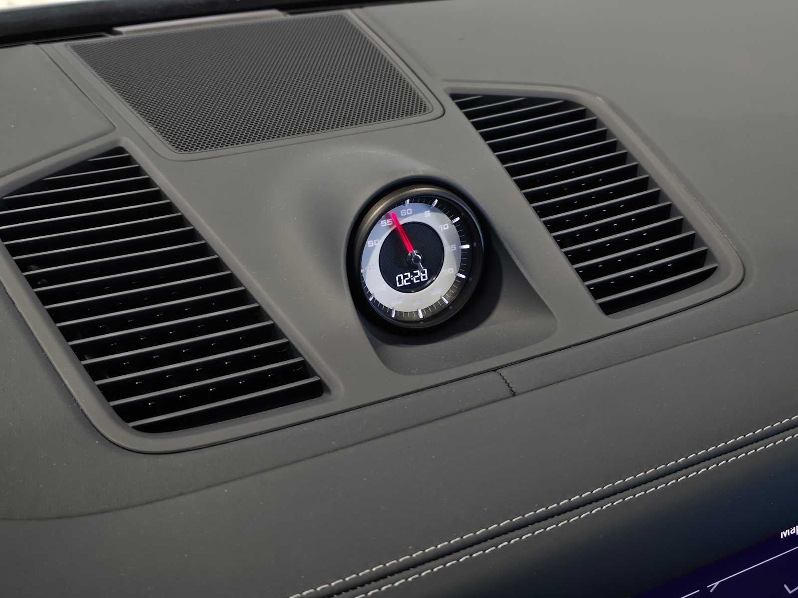 2023 Porsche Cayenne Turbo