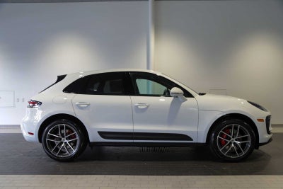 2025 Porsche Macan Macan S
