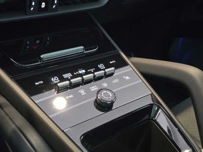 2025 Porsche Cayenne Cayenne GTS