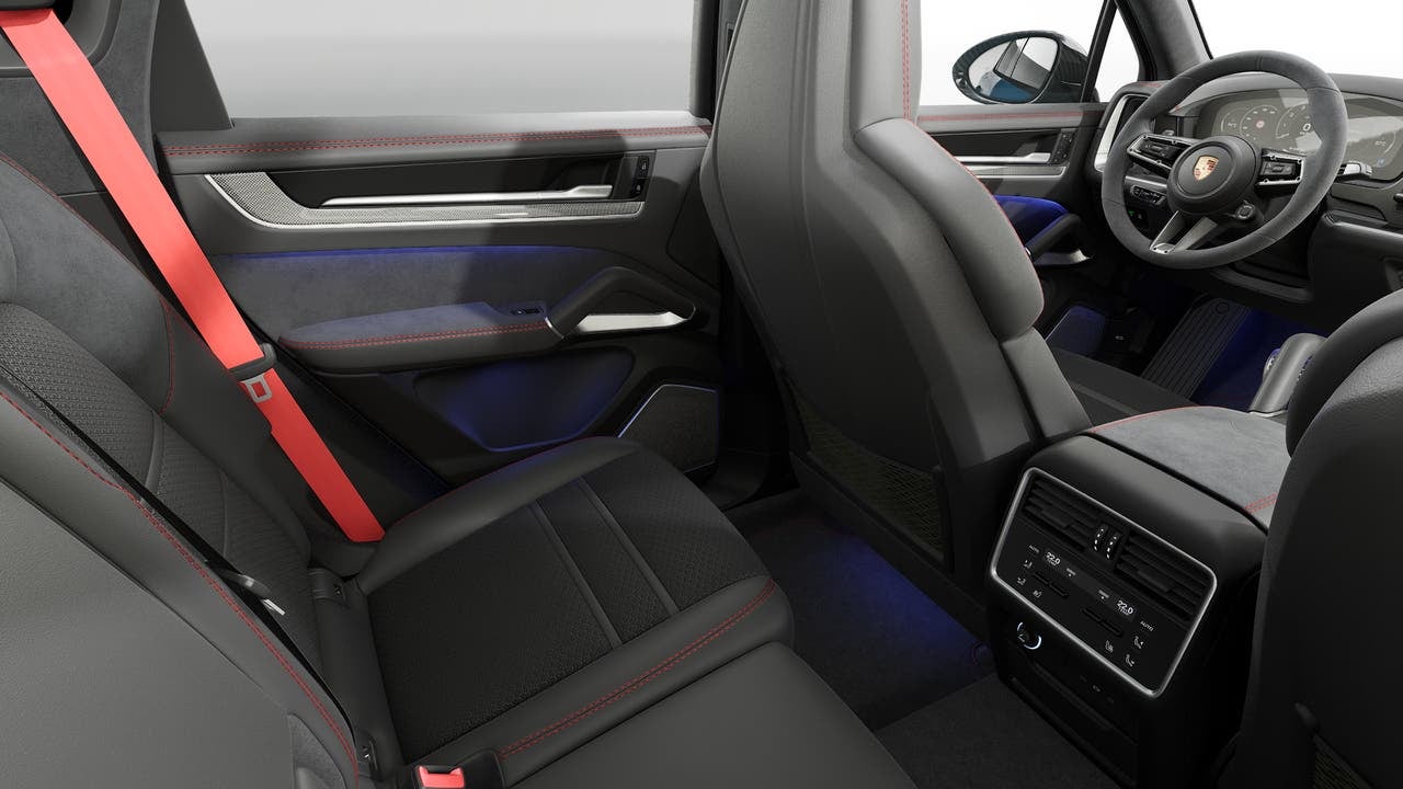 2025 Porsche Cayenne Cayenne GTS