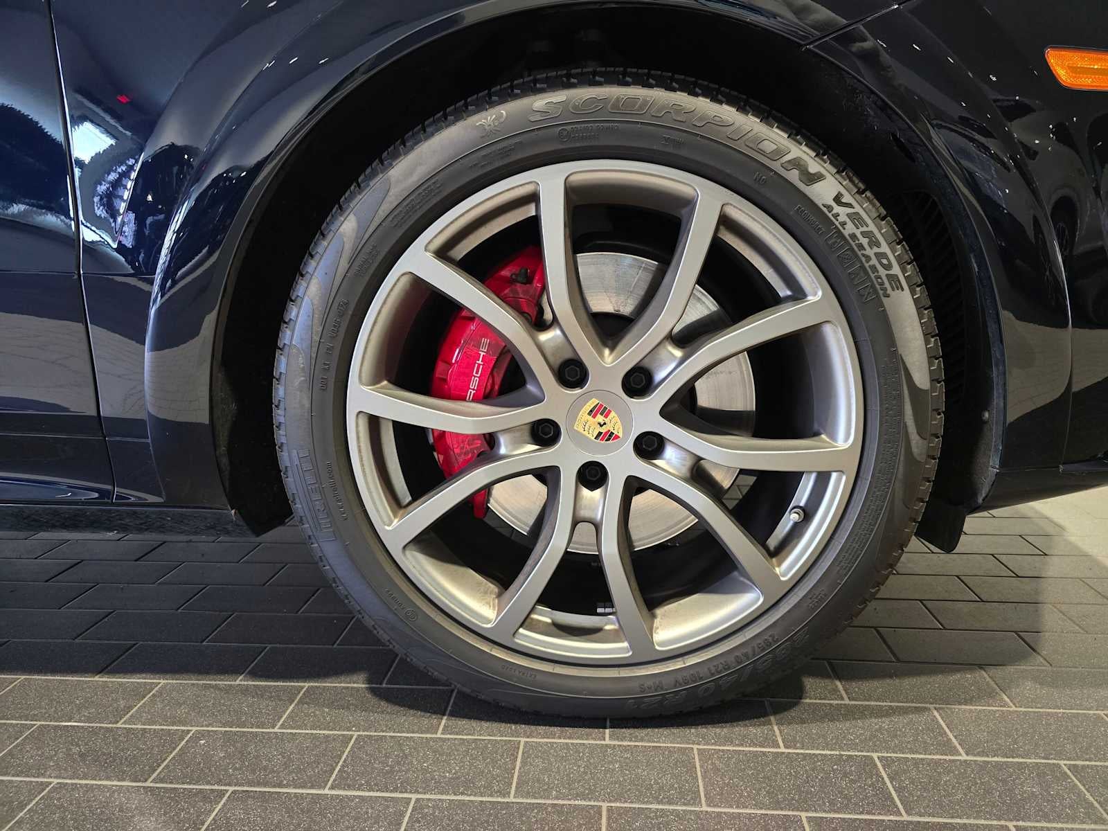 2023 Porsche Cayenne GTS