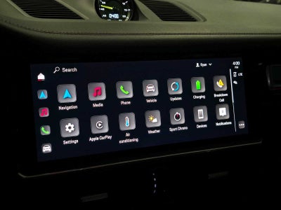 2023 Porsche Cayenne Turbo S E-Hybrid