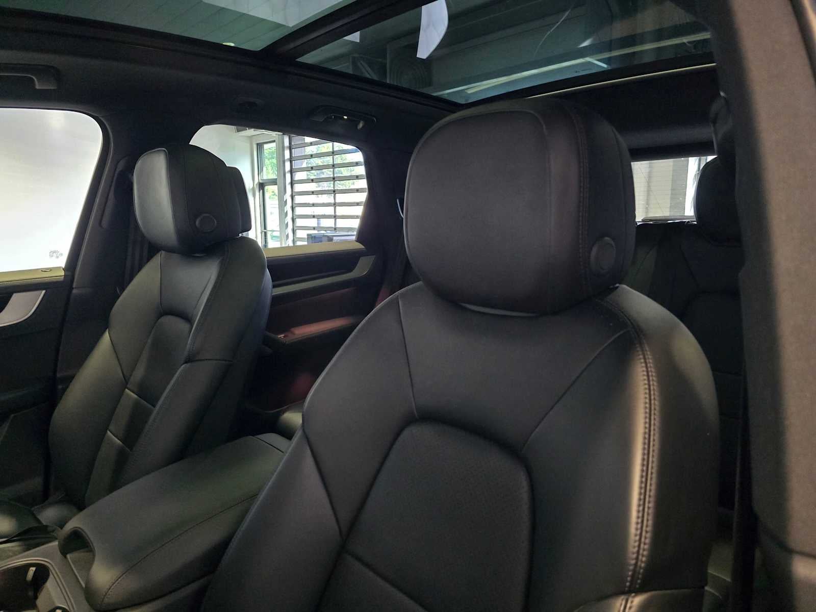 2024 Porsche Cayenne S