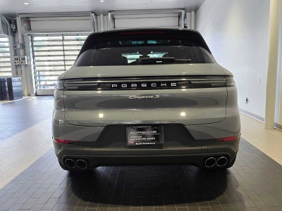 2024 Porsche Cayenne S