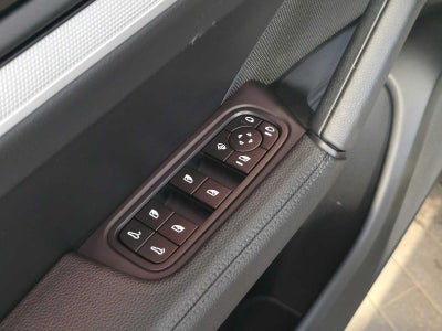 2024 Porsche Cayenne S