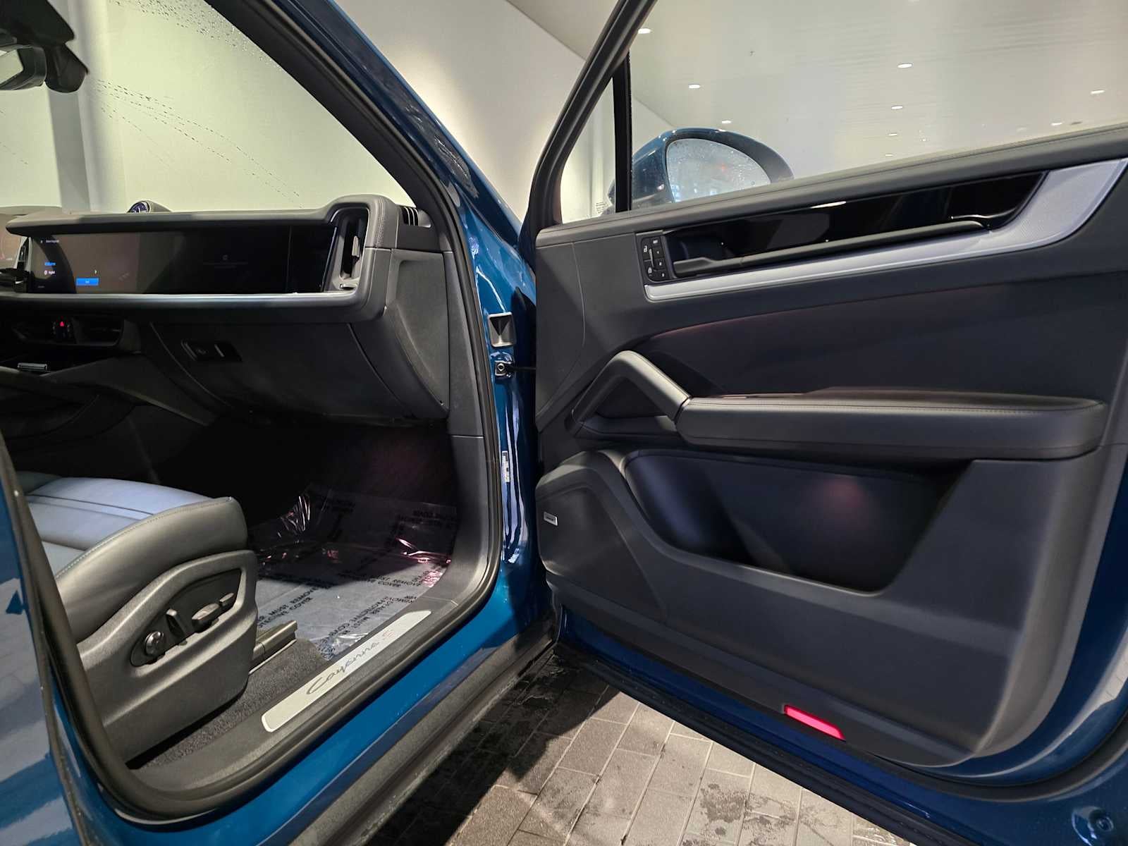 2024 Porsche Cayenne S E-Hybrid