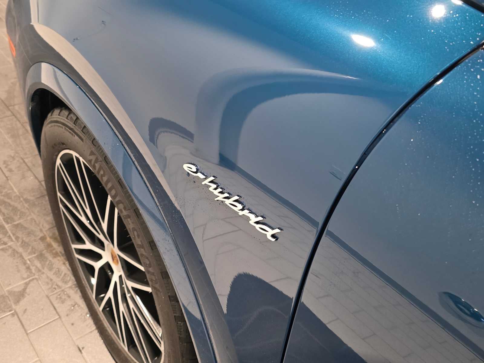 2024 Porsche Cayenne S E-Hybrid