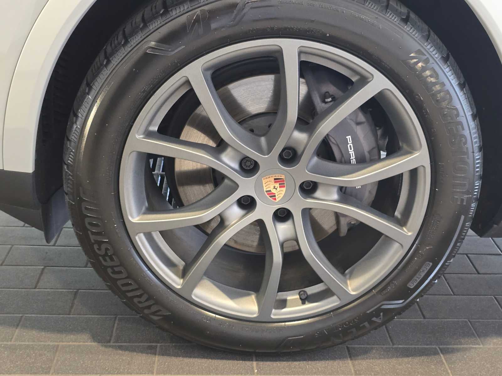 2025 Porsche Cayenne Cayenne Coupe