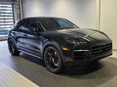 2025 Porsche Cayenne GTS
