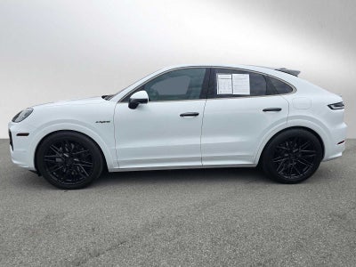 2025 Porsche Cayenne Turbo E-Hybrid