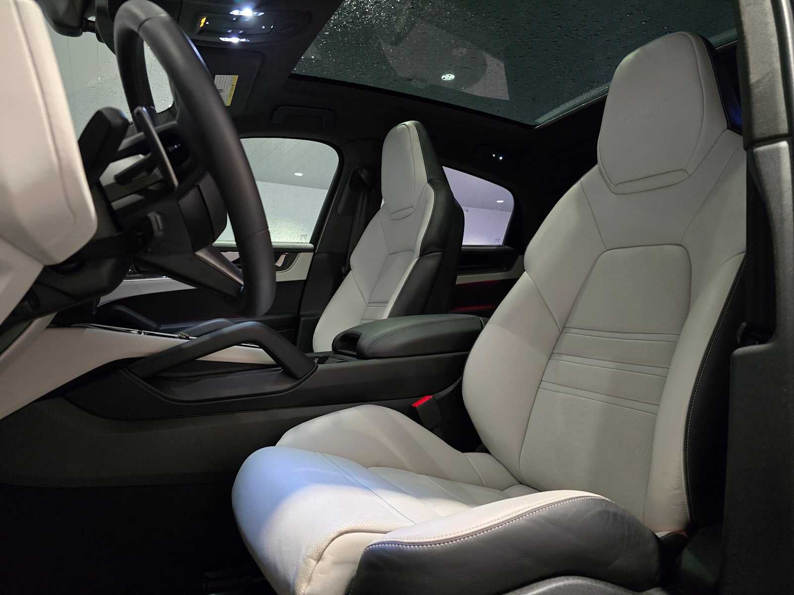 2025 Porsche Cayenne Turbo E-Hybrid