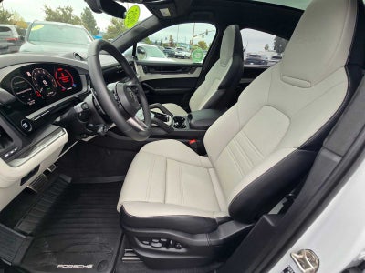 2025 Porsche Cayenne Turbo E-Hybrid