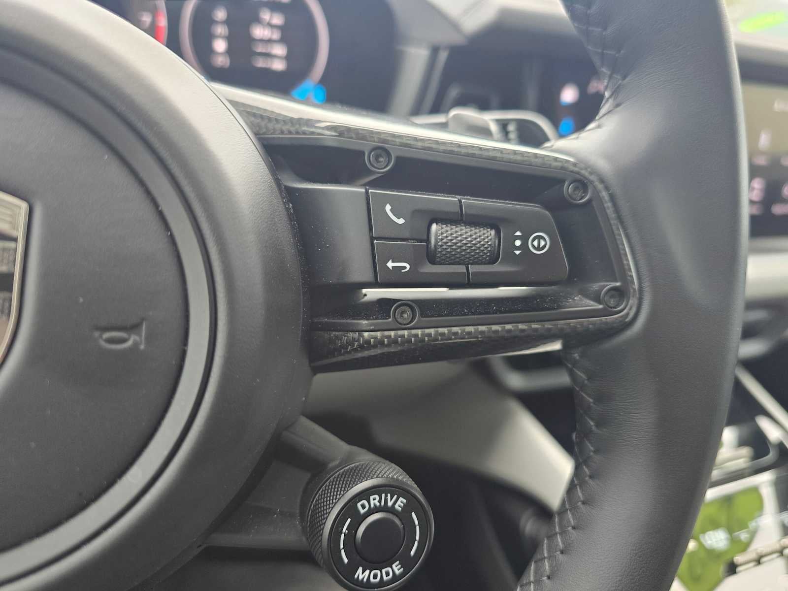 2025 Porsche Cayenne Turbo E-Hybrid