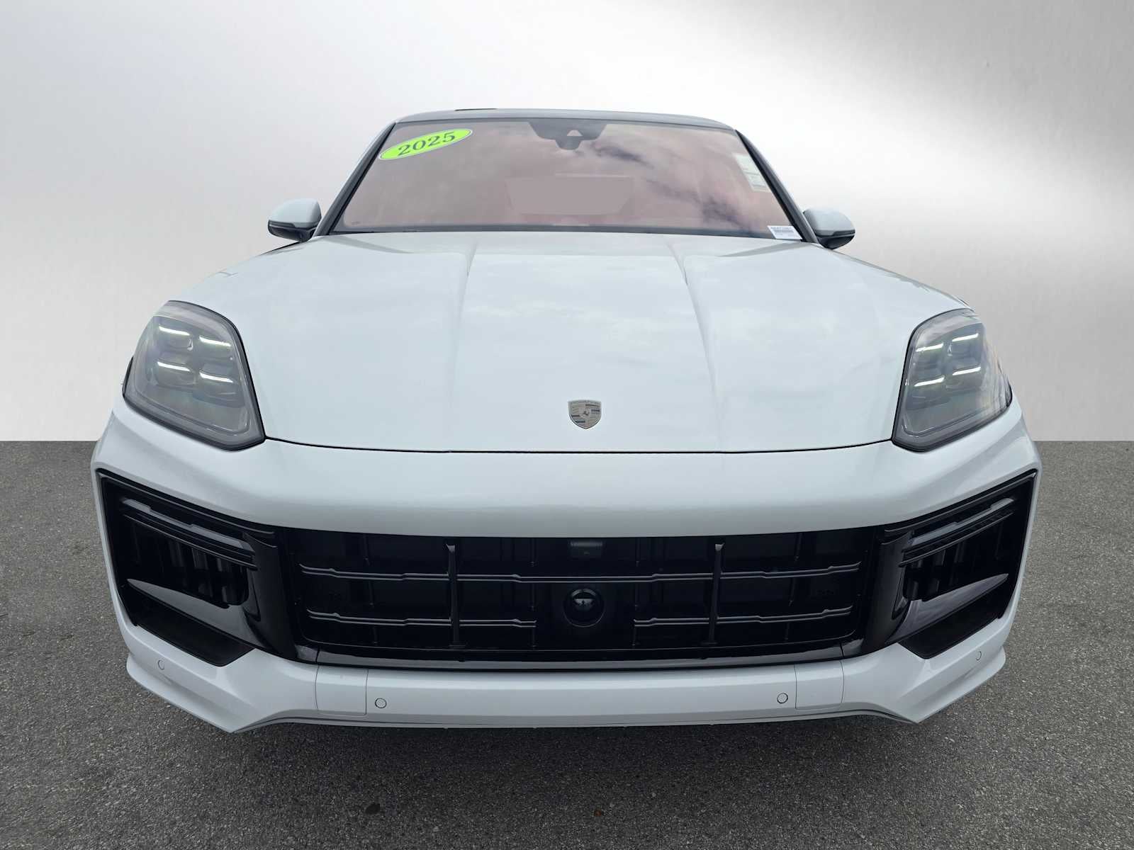 2025 Porsche Cayenne Turbo E-Hybrid