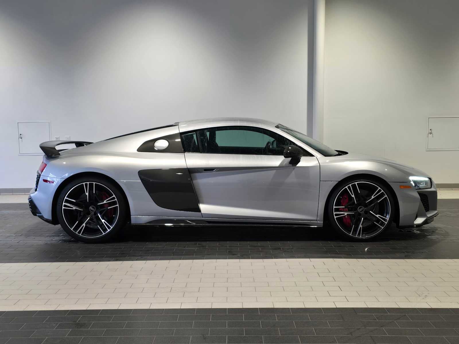 2022 Audi R8 V10 performance