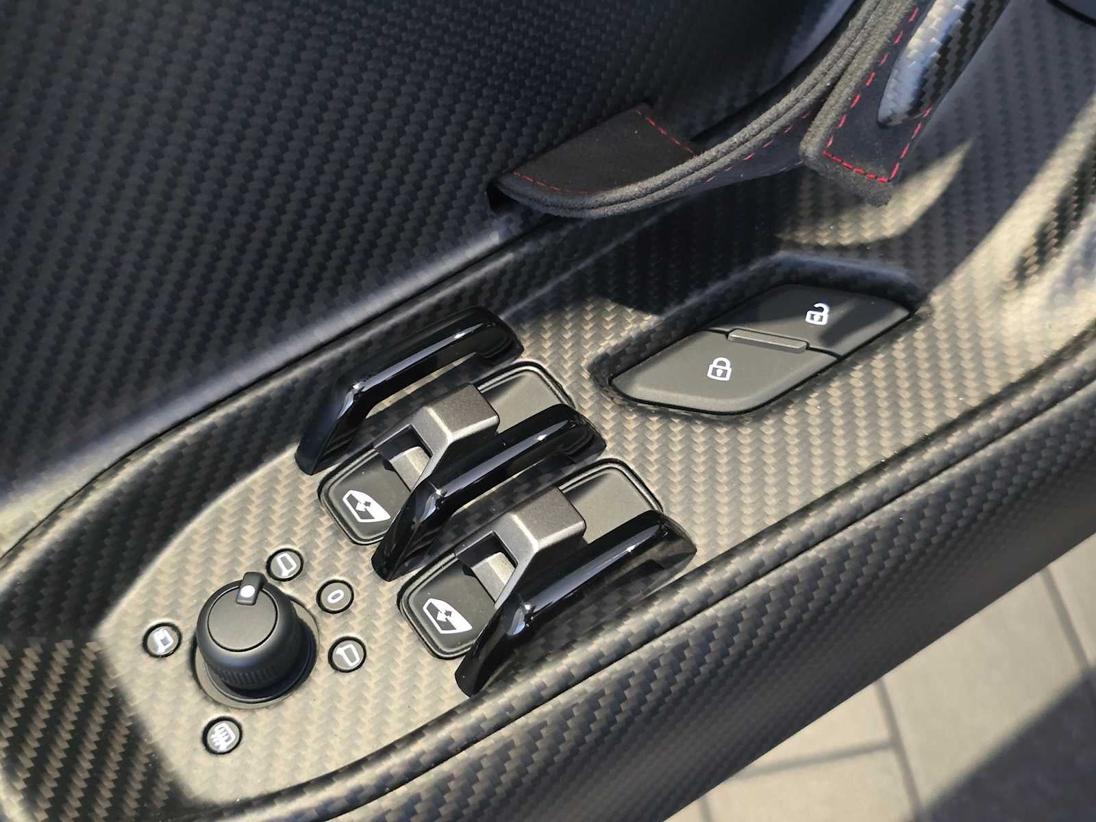 2026 Lamborghini Temerario Base
