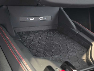 2026 Lamborghini Temerario Base