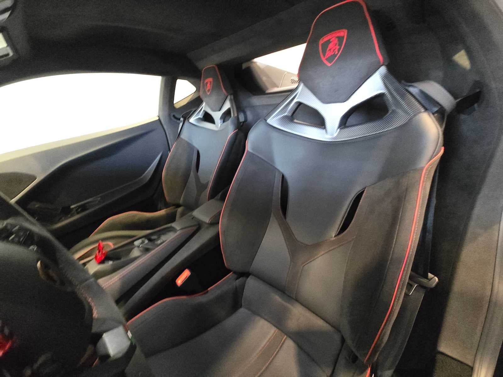 2026 Lamborghini Temerario Base