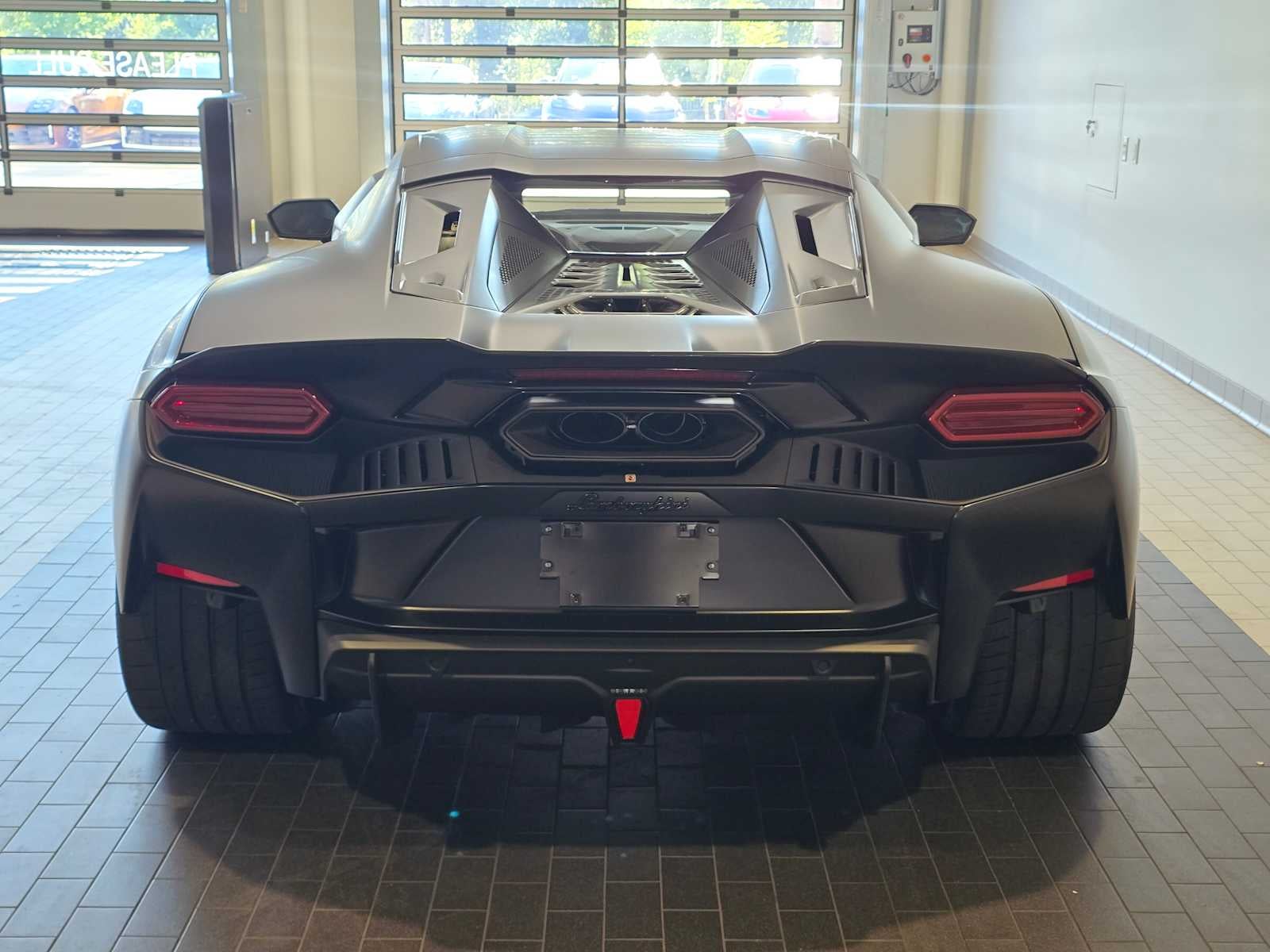 2026 Lamborghini Temerario Base
