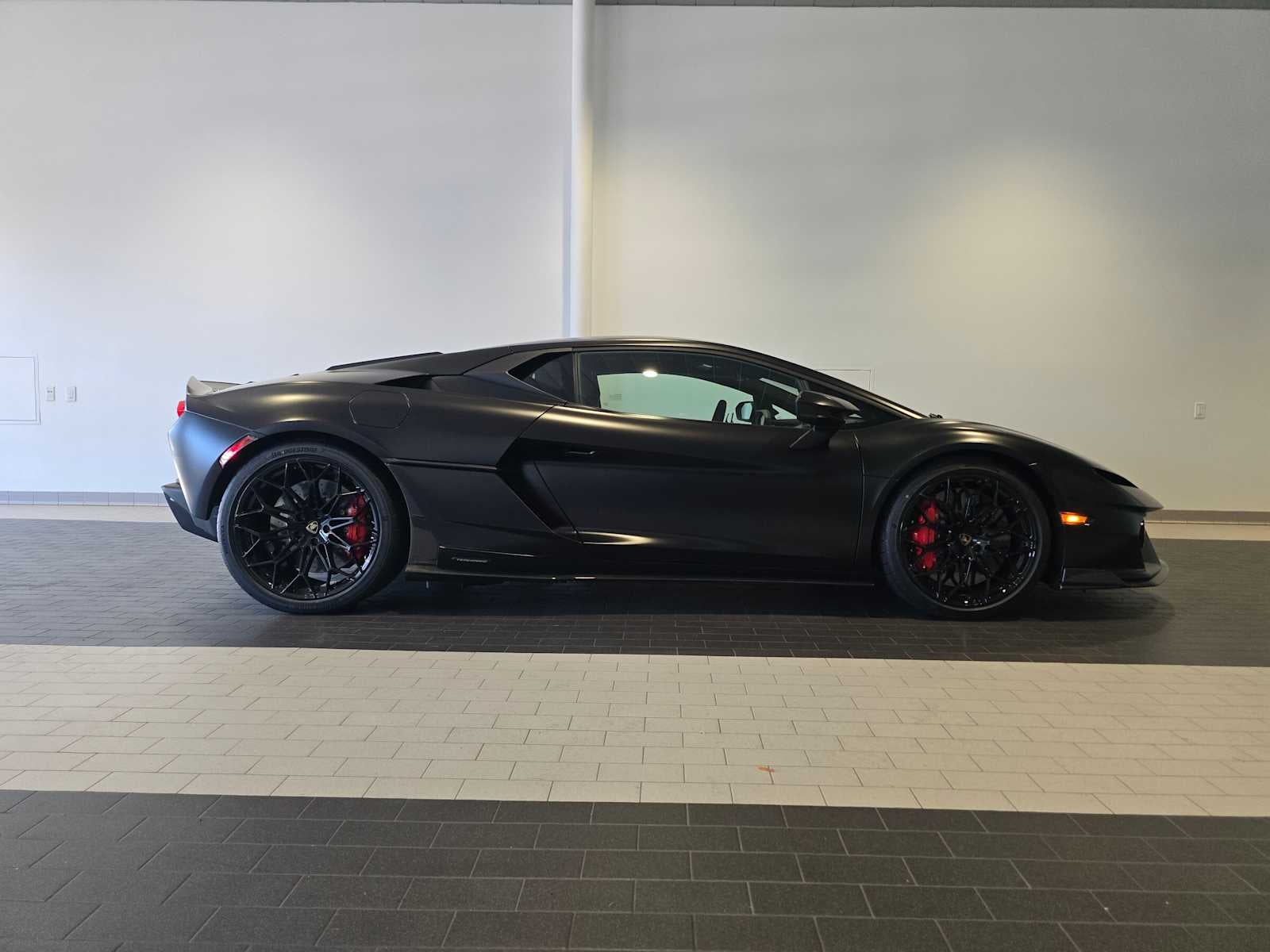 2026 Lamborghini Temerario Base