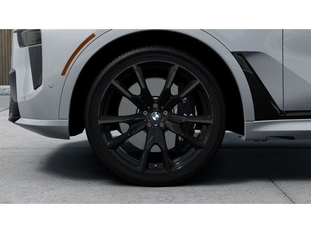 2027 BMW X7 M60i