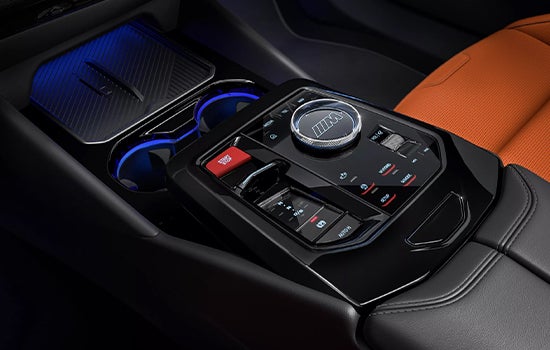 The M-specific center console. | BMW of Lynnwood in Lynnwood WA